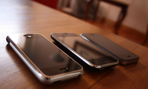 ¿Ha perdido el iPhone su tirón? Las cifras dicen que no (de momento)